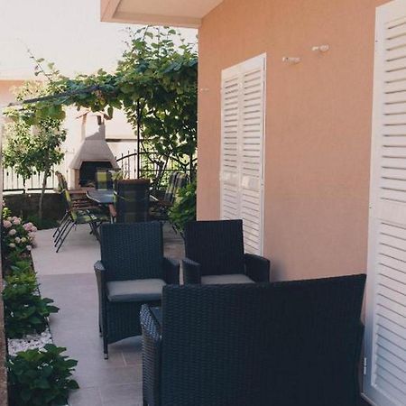 Apartments Sunny Garden Brodarica  Quarto foto